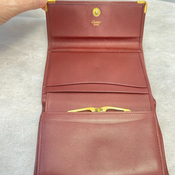 Cartier Vintage Must Line Bordeaux Tri-Fold Wallet w/ Kisslock Pouch - Preowned - Picture 3 of 15